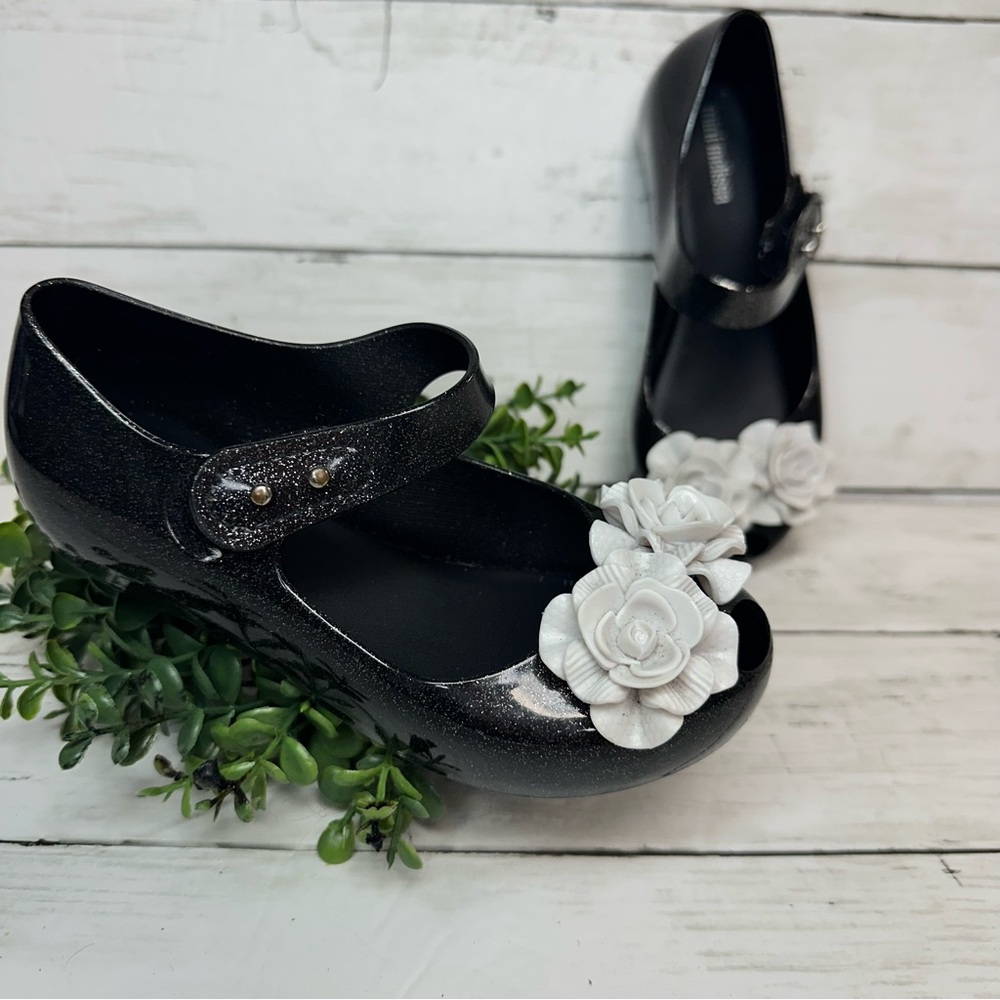 Mini Melissa flower shoes black  size 11